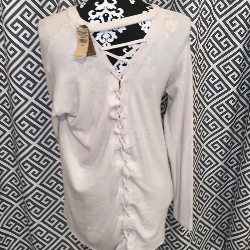 American Eagle top